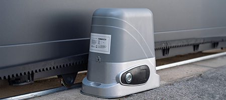 Pohony pro posuvné brány​