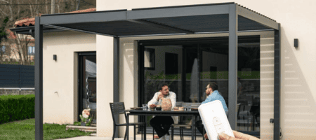 Motorizovaná bioklimatická pergola
